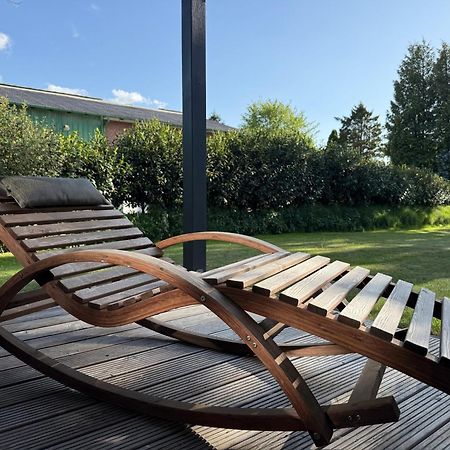 Schwedenhaus Mit Holzofen & Aussenkamin Auf 1400M2 Villa Tensbuttel-Rost Eksteriør bilde